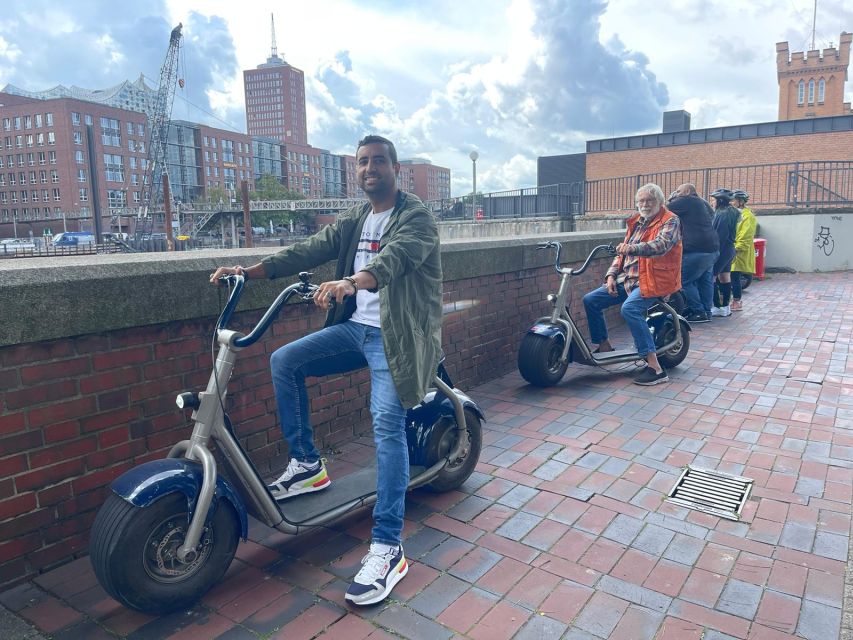 2 Hours Hamburg E-scooter Tour - Stories from the Fish Market area