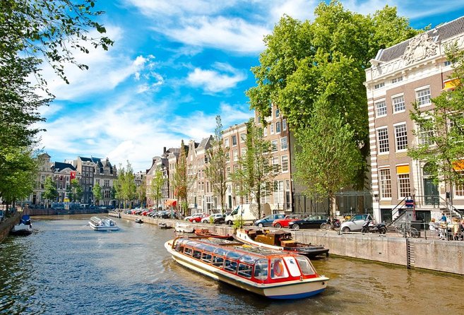 7-Day Taste of Central Europe Tour to Paris, Amsterdam, Brussels and more! - Key points at a glance