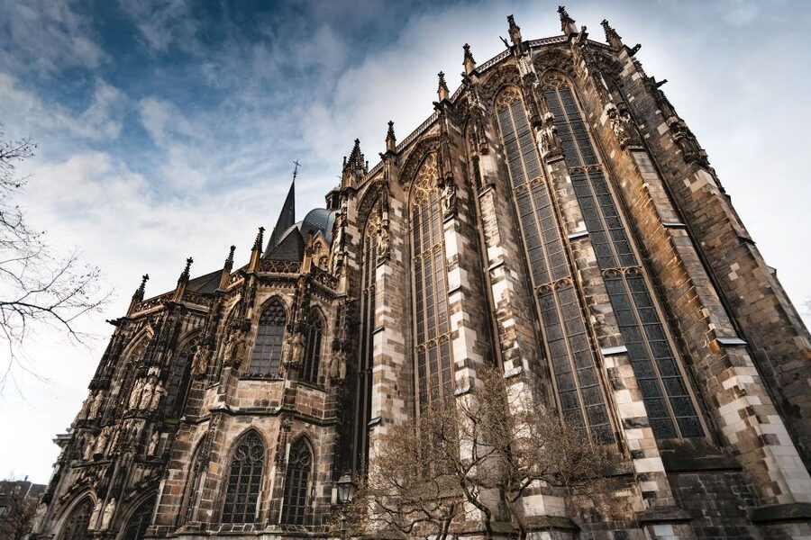 Aachen: Private Walking Tour With A Professional Guide - Booking details that matter