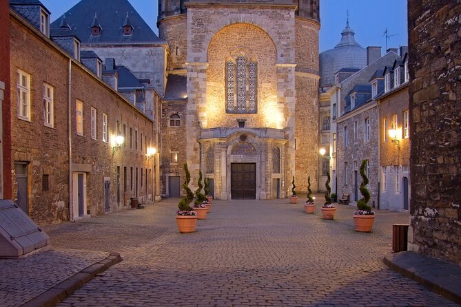 Aachen Scavenger Hunt and Highlights Self Guided Audio Tour - What this Aachen experience is really like