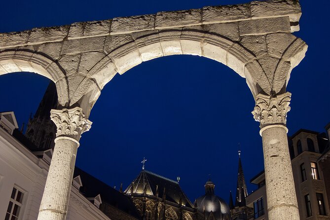 Aachen Scavenger Hunt and Highlights Self Guided Audio Tour - Starting at Ponttor with your phone ready