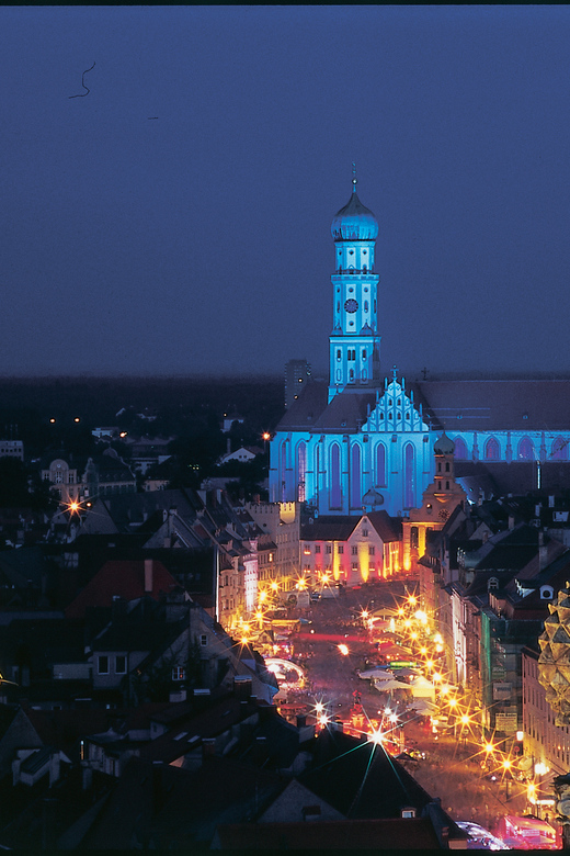 Augsburg: Illuminated Guided Evening Walking Tour - Who Will Enjoy This Augsburg Evening Walk?