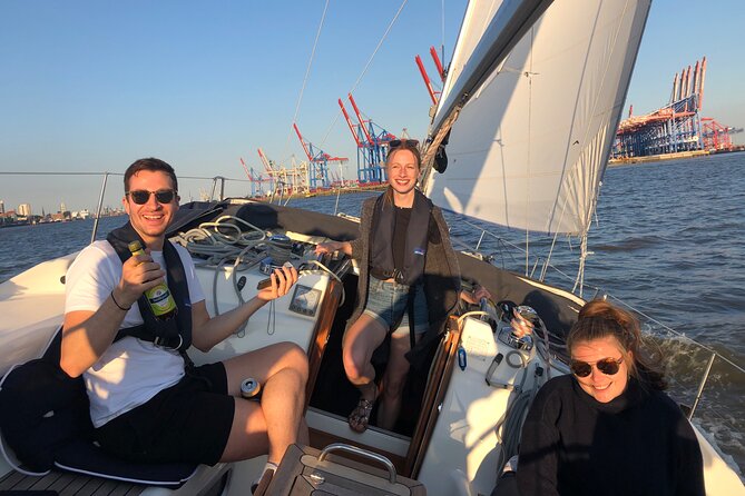Authentic Sailingtrip "To the Gates of Hamburg" from Wedel - Airbus, stone, and the working Elbe