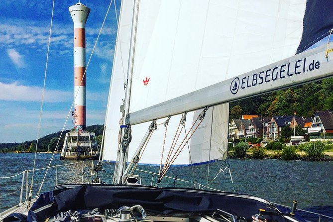 Authentic Sailingtrip "To the Gates of Hamburg" from Wedel - Oevelgonne and the old harbor feel