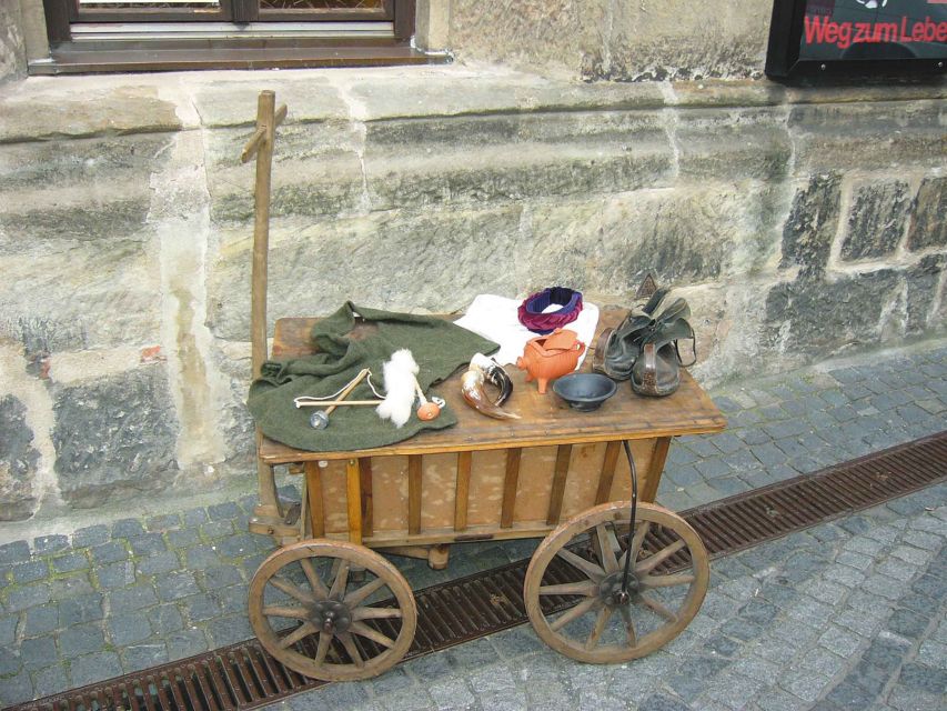 Bamberg: Immersive Medieval Tour - Drawing water and striking a fire