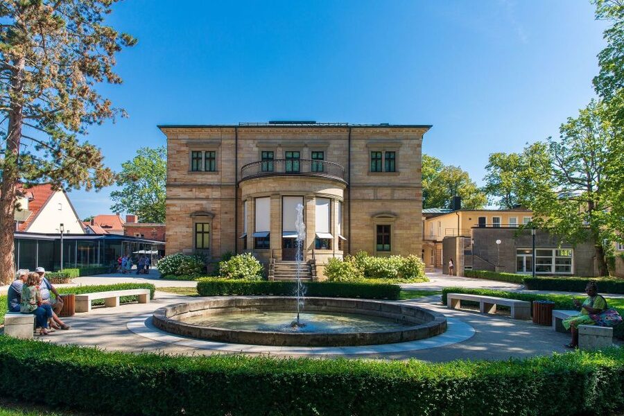 Bayreuth: Private Guided Walking Tour - Old town stories beyond the famous names