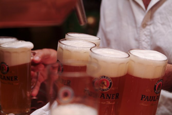 Beer and Brewery Tour in Munich - Entering the Hofbräuhaus