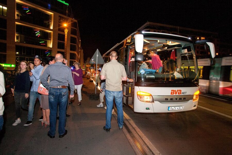 Berlin: 1.5-Hour Comedy Bus Tour in German - What the $39 price really buys