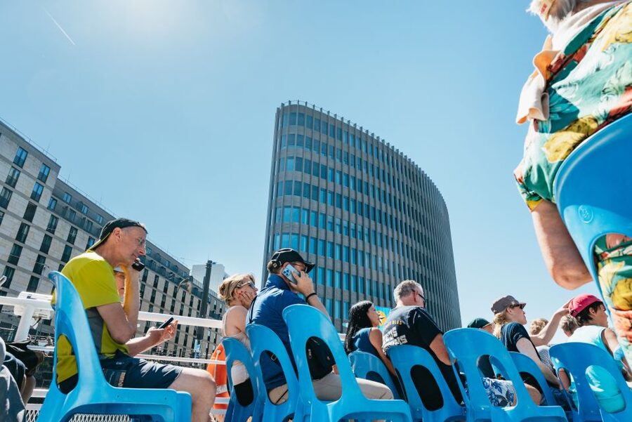 Berlin: 1-Hour City Tour by Boat with Guaranteed Seating - Nikolaiviertel and old Berlin near the finish