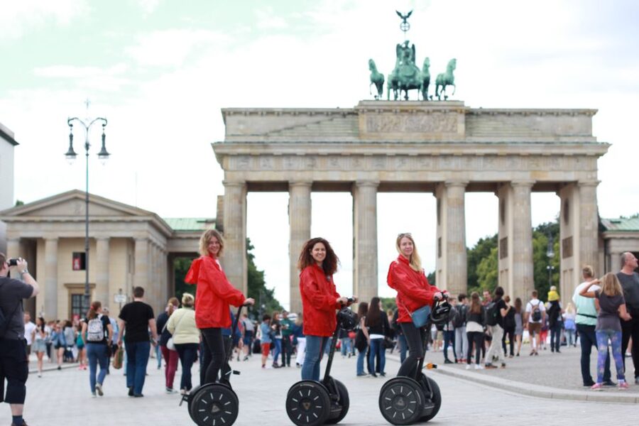 Berlin: 1-Hour Segway Tour - Safety, crossings, and the learning curve