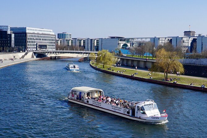 Berlin: 1-hr Boat Tour with Bilingual Live Guide (DE/EN) - What you see along the one-hour river route