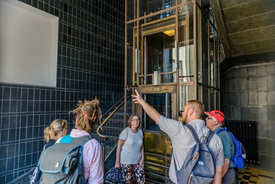 Berlin: 2.5-Hour Walking Tour through Kreuzberg 61 - Chamissoplatz, the Fachwerkhof, and Marheineke Markthalle