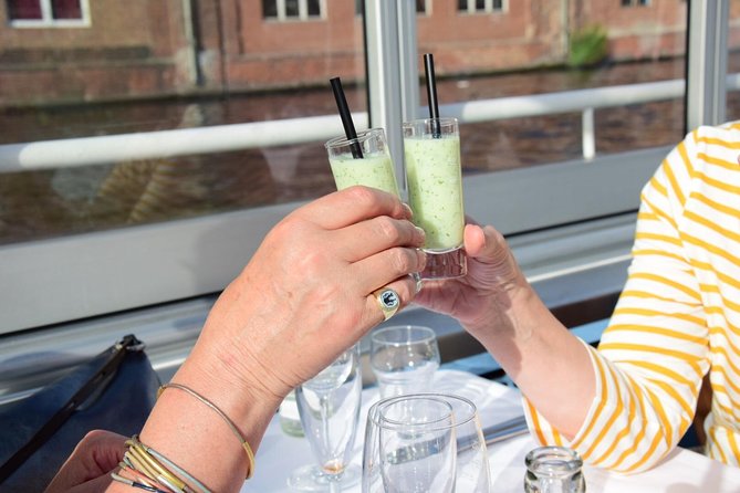 Berlin 3-Course Dinner Cruise - What the Berlin dinner cruise is really like