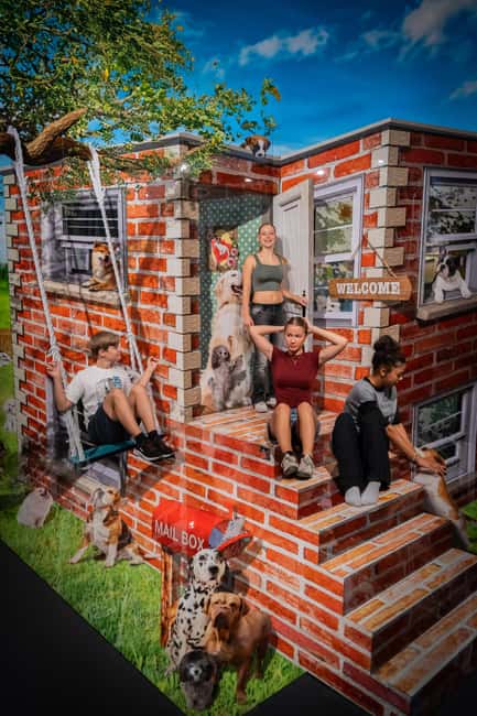 Berlin: 3D TrickArt Museum - Tickets - From the Spree to the dinosaur scenes
