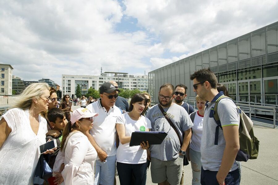 Berlin: 4-Hour Guided Highlights Tour in Spanish - The Memorial to the Murdered Jews of Europe
