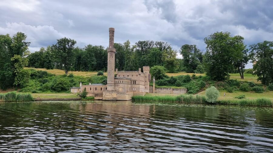Berlin: 7 Lakes Boat Tour through the Havel Landscape - Griebnitzsee and the Potsdam connection
