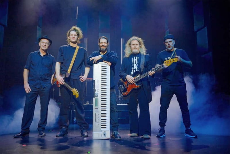 Berlin: "90s Forever - Hits & Acrobatics" - Varieté Show - Should you book 90s Forever?