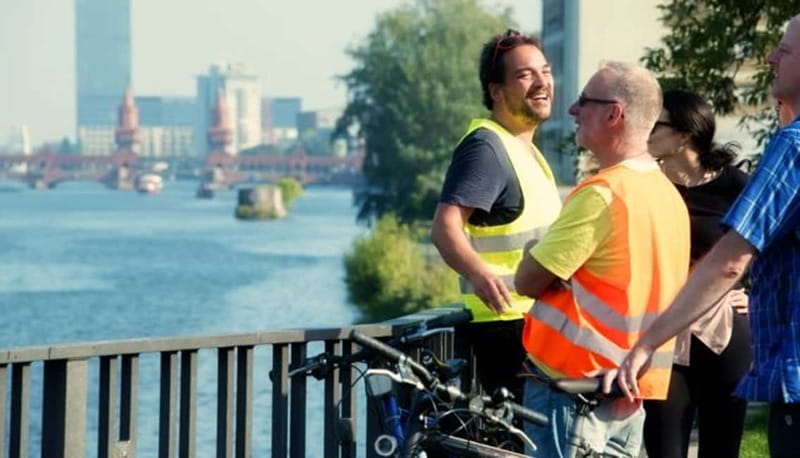 Berlin: Alternative Berlin Bike Tour - Why the guides matter so much