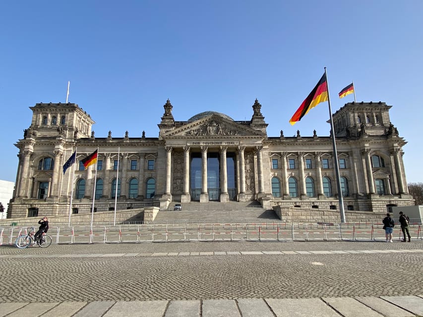 Berlin Battlefield Tour - Operation Berlin 1945 - The Reichstag: symbol, target, and contested story