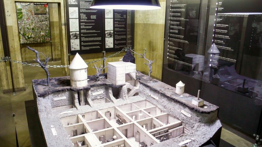 Berlin: Berlin Story Bunker Entry Ticket - Following Hitler’s rise and the Nazi dictatorship