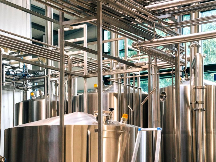 Berlin: Berliner Berg Brewery Tour with Beer Tasting - Meeting at Treptower Str. 39