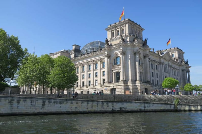 Berlin: Boat Sightseeing Cruise with Audioguide - The return past Berlin Cathedral and the TV Tower