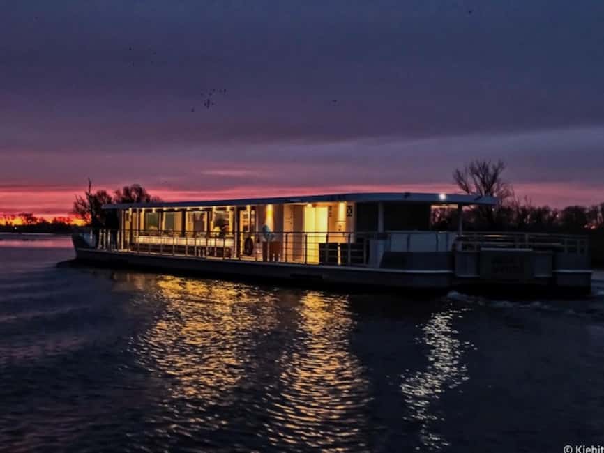 Berlin Boat Tour | Sunset Tour with Solar Ship | Sightseeing Spree - Berlin Central Station and the Pregnant Oyster