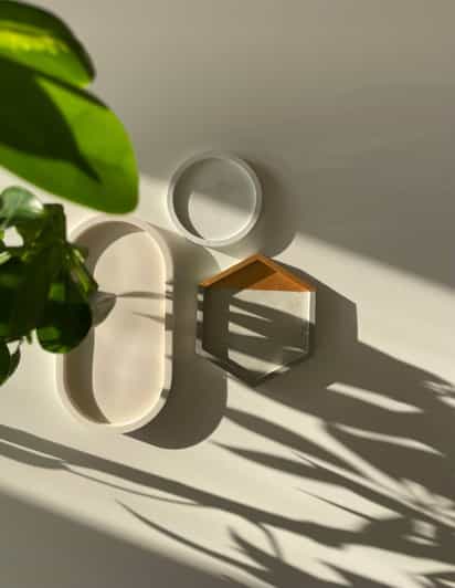 Berlin: Casting Workshop with Natural Materials - Choosing a design that feels like yours