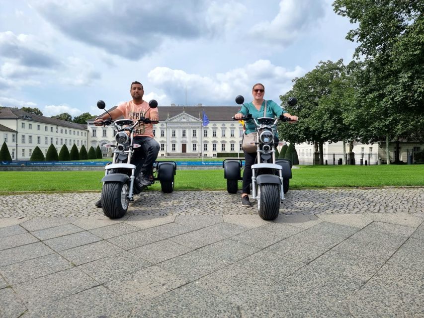 Berlin City: 2 Hour Guided Fat Tire E-Scooter Tour - Key details at a glance