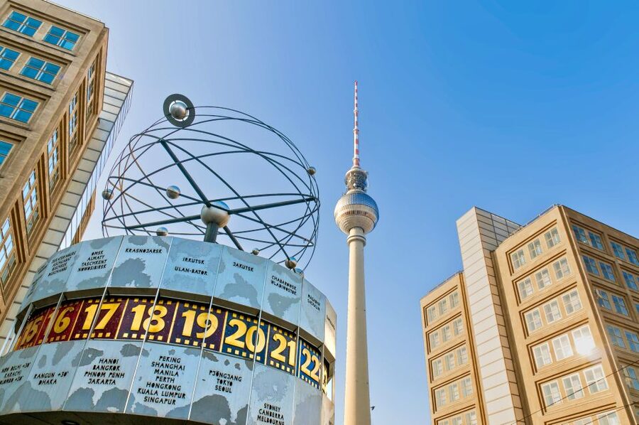 Berlin: City Center Walking Tour - Starting beneath the Fernsehturm at Alexanderplatz