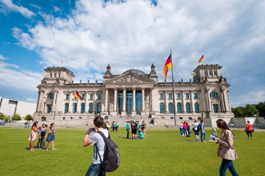 Berlin: City Center Walking Tour - Bebelplatz and the Prinzessinnenpalais garden