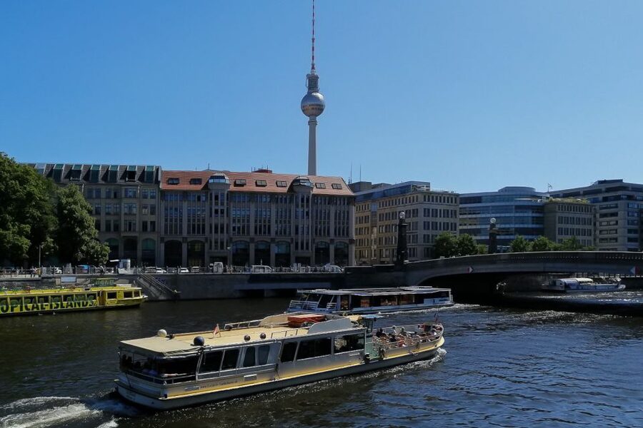 Berlin: City Highlights Express & Panorama Roof Terrace - The TV Tower and Old Museum photo stops