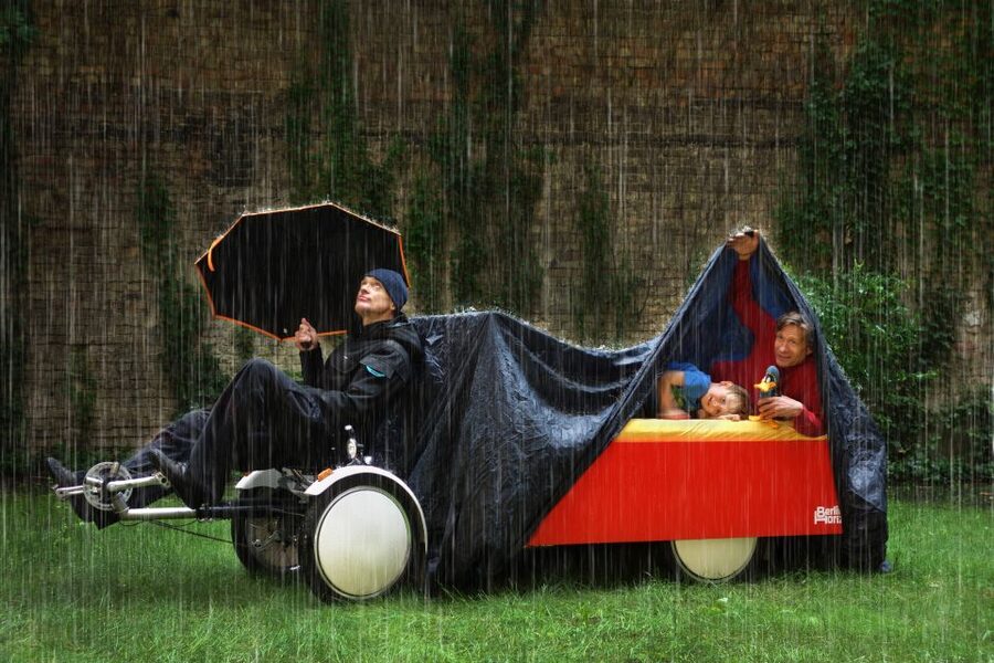 Berlin: City Sightseeing Tour in a Unique BedBike - The guide, photos, and small extras