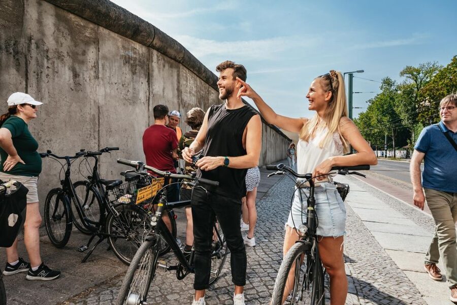Berlin: Cold War Era History Guided Bike Tour - Mauerpark and the first traces of the Wall