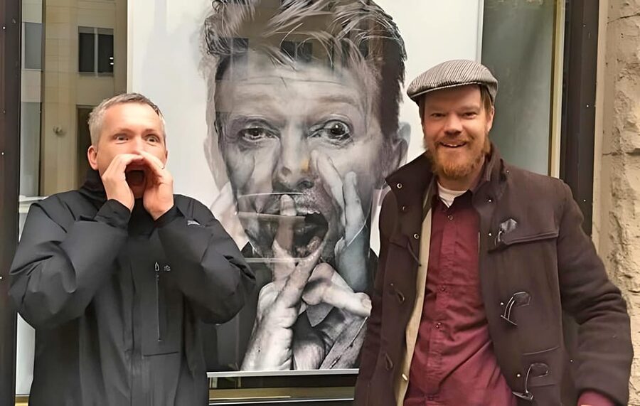 Berlin: David Bowie & 1970s Berlin Guided Walking Tour - Starting at Ständige Vertretung and Bertolt-Brecht-Platz