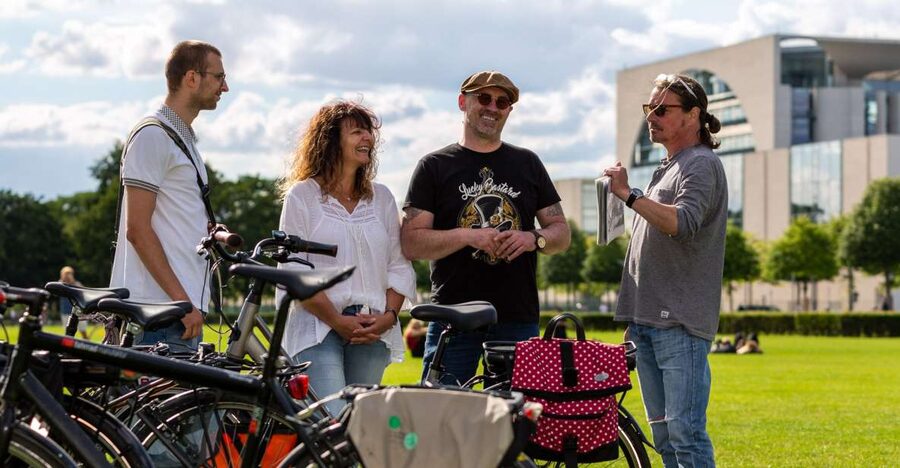 Berlin: E-Bike Tour of the Berlin Wall and Mitte Highlights - Why an e-bike works so well in Berlin