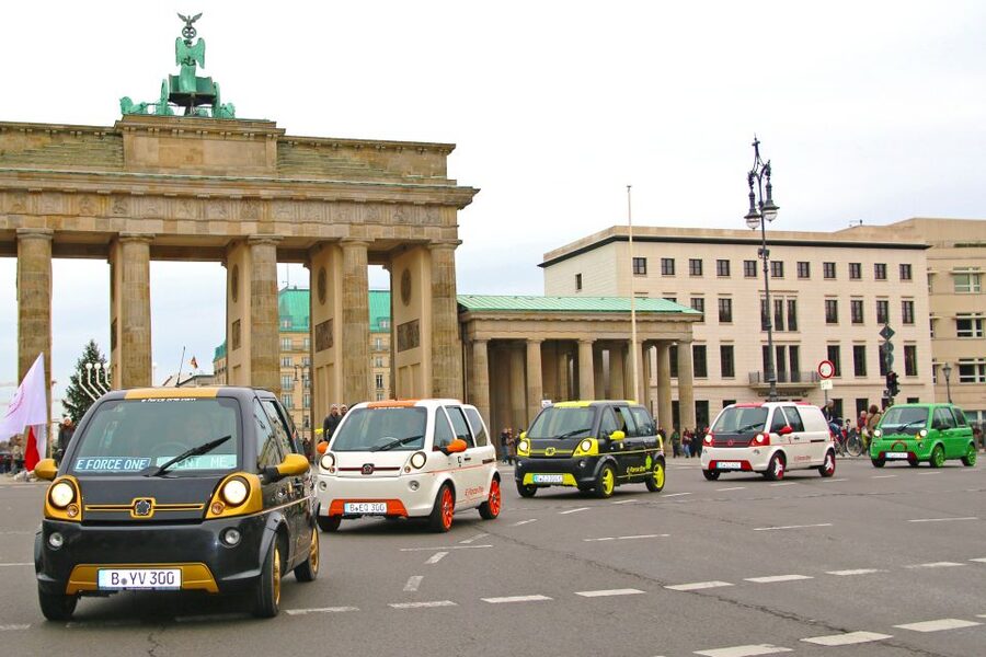 Berlin: E-Trabi City Tour - The private car and the convoy format