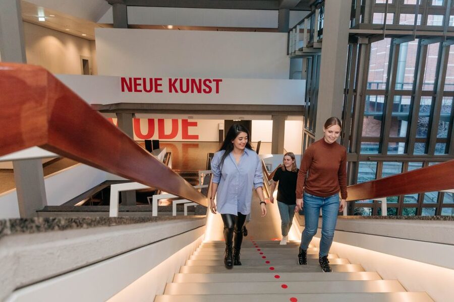Berlin: Entry Ticket To The Kunstgewerbemuseum - Glass, porcelain, silver, and furniture