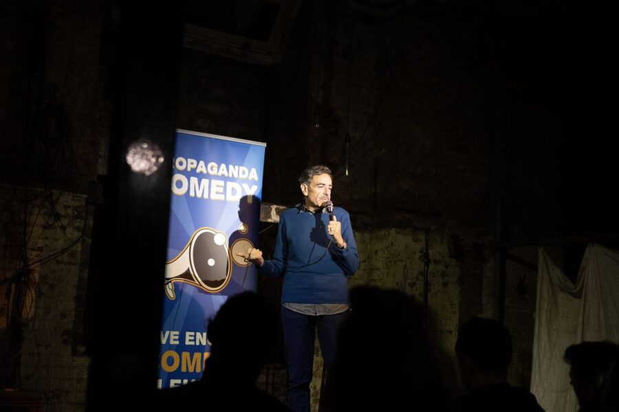 Berlin: Expats in Berlin Comedy Show Ticket - How the 1.5 to 2 hour show usually unfolds