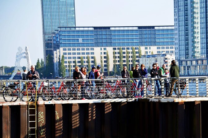 Berlin: Experience the Alternative Kreuzberg on a Bike Tour - Nikolaiviertel to Kreuzberg: leaving the polished center