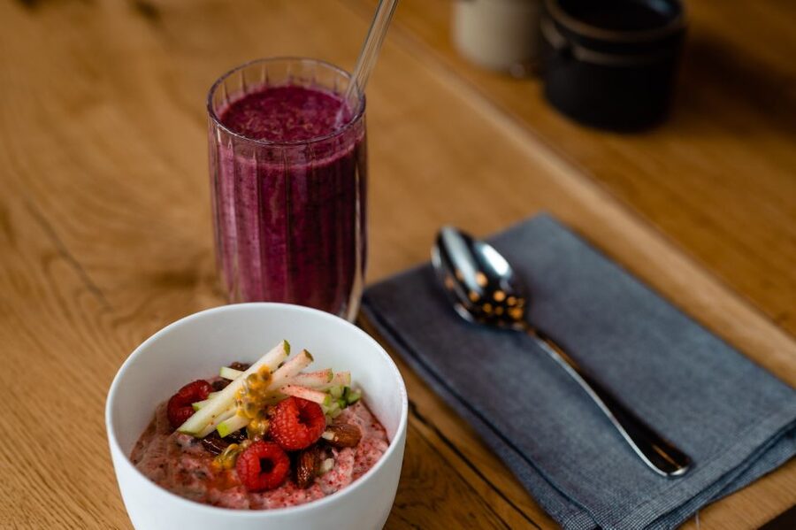 Berlin: Fine Dining Breakfast with Champagne in Schoneberg - Is $53 a fair price?