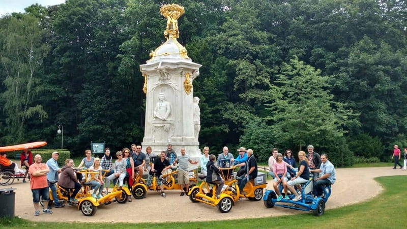 Berlin: Fun Private Guided Sightseeing Tours with Teambikes - Unter den Linden and Berlin’s museum district