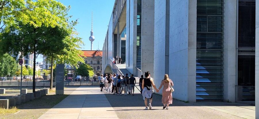 Berlin: Government District Tour and Reichstag Dome Visit - Parliament buildings and overlooked corners