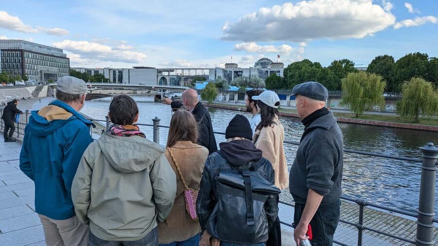 Berlin: Government Quarter Tour and Reichstag Dome Visit - The glass dome and Berlin views