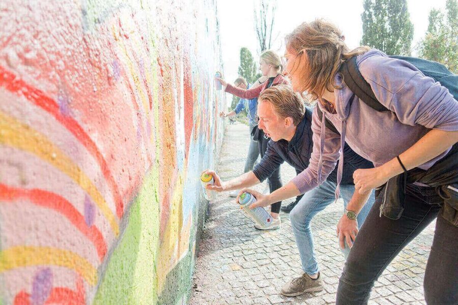 Berlin: Graffiti Workshop at the Berlin Wall - Meeting your artist guide in front of the Wall