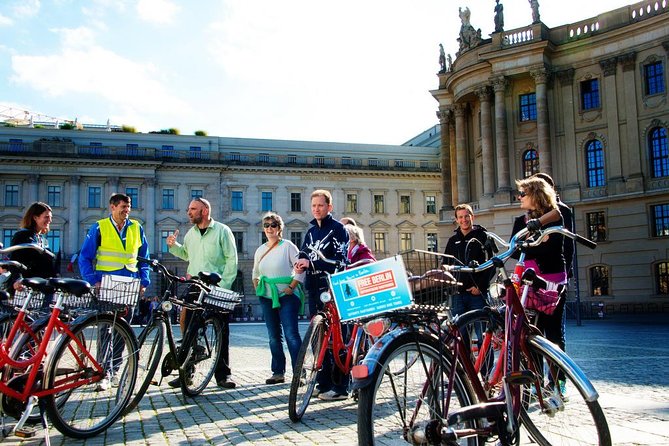 Berlin: Guided Private Bike Tour to Explore the Highlights - Why Berlin works so well by bicycle