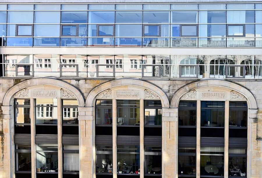 Berlin: Hidden gems around the Gendarmenmarkt - Guided walking tour - E.T.A. Hoffmann and the creative side of the square