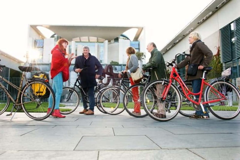 Berlin: Highlights Guided Bike Tour - Why a bicycle works so well in Berlin