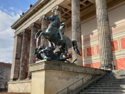 Highlights of the City – a Private Bus Tour