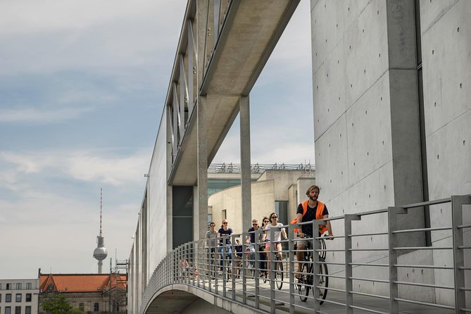 Berlin Highlights Sightseeing Bike Tour in Small Groups - Starting at the Kulturbrauerei in Prenzlauer Berg